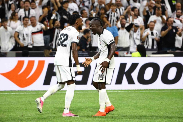 Beşiktaş Marsilya'yı 4-1 yendi, Murillo eski takımına gol attı