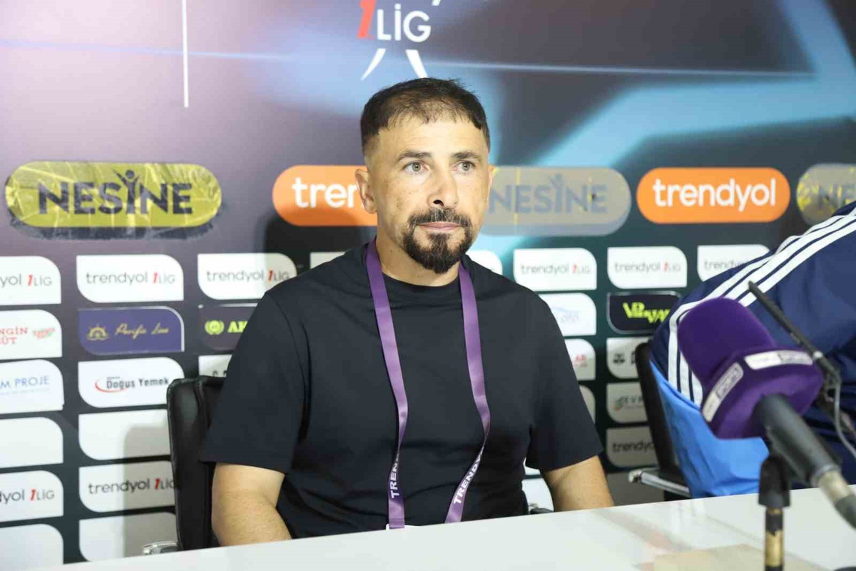 Bandırmaspor, Ümraniyespor\'a 1-0 yenildi, Ertuğrul Arslan taraftardan özür diledi