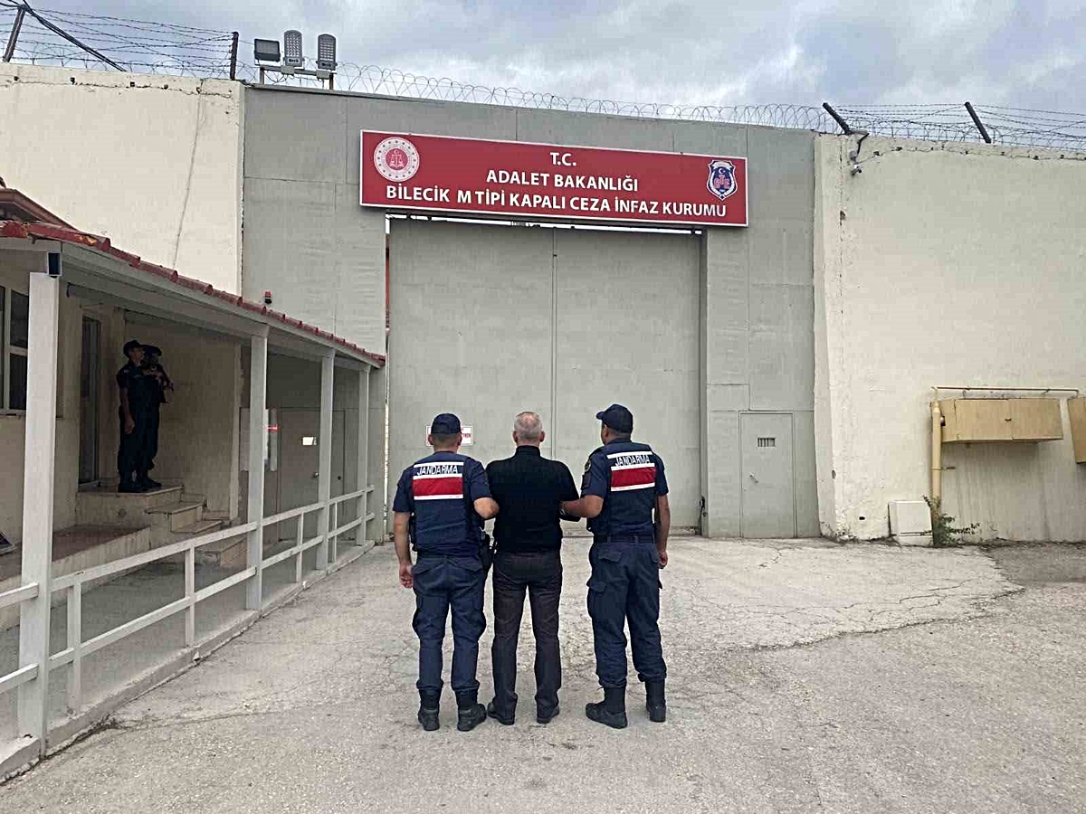 Bilecik Osmaneli\'de JASAT\'tan yakalama, 3 yıl 15 ay hapis cezalı şahıs cezaevine konuldu