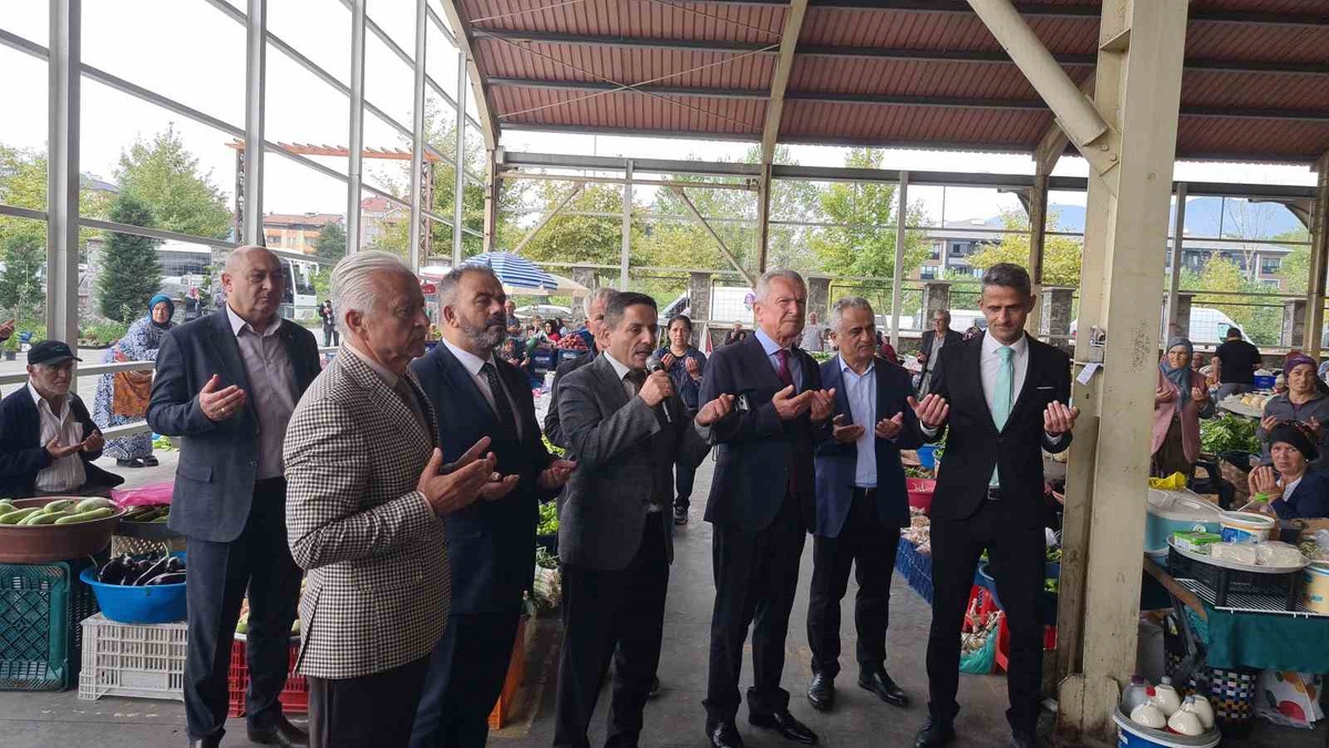 Çaycuma\'da Ahilik Haftası\'nda esnaf ziyaret edildi, hayırlı işler dilendi