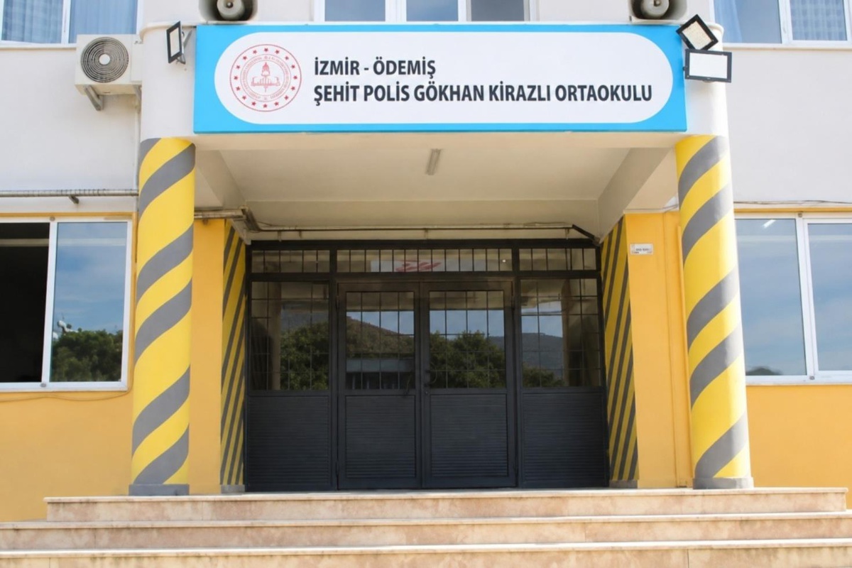 "Şehidin adı siliniyor" iddiasına yalanlama! Protokol şartı ortaya çıktı