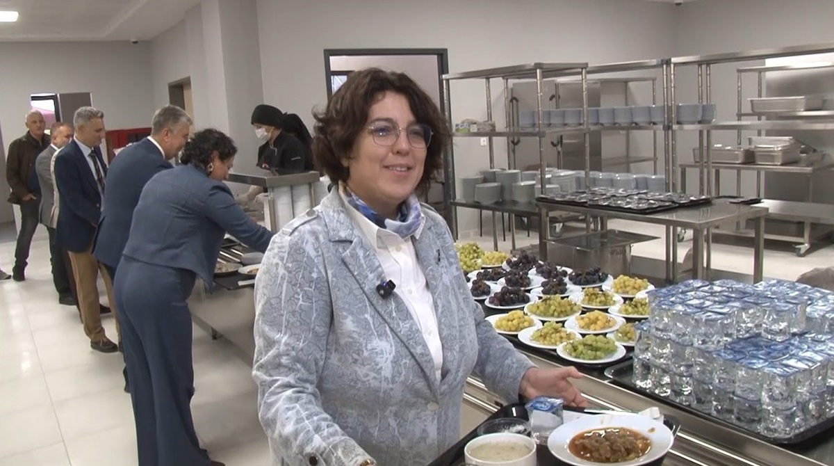 ESOGÜ\'nün yeni merkezi mutfağı açıldı, günde 15 bin kişiye yemek verecek