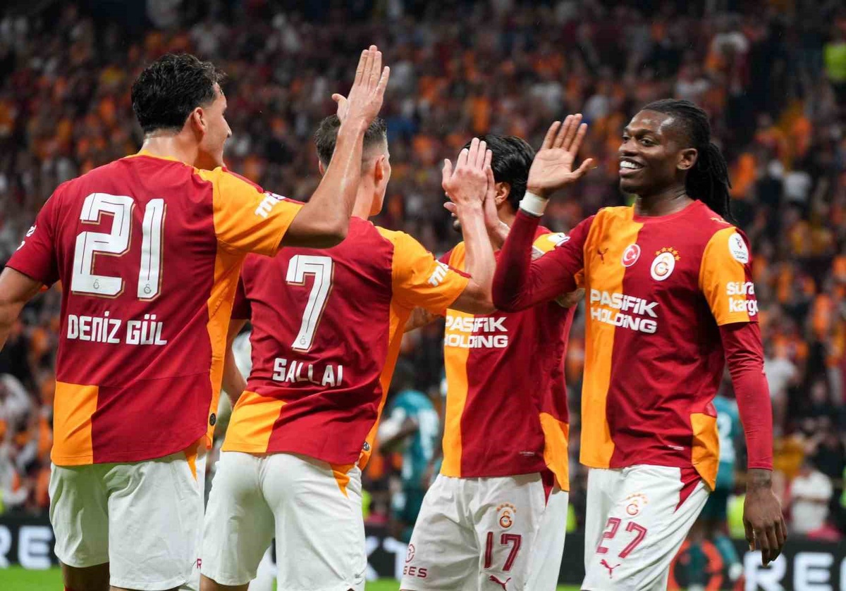 Galatasaray yarın Trabzon'da kazanıp milli araya namağlup girmek istiyor