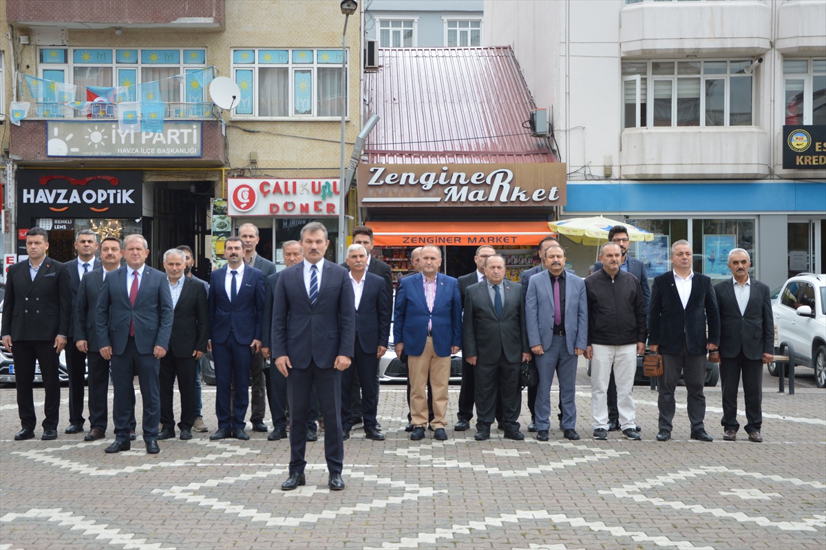 Havza\'da İlköğretim Haftası etkinliğinde öğrenciler gösteri sundu