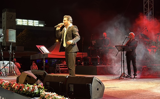 Kırşehir'de 39. Ahilik Haftası konserinde Özgür Can Çoban ve Furkan Kama sahne aldı