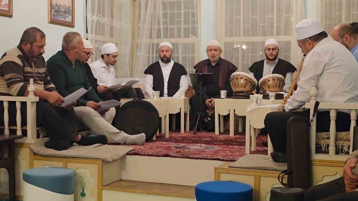 Kütahya\'da Ahilik kültürü müze evde anlatıldı, fütüvvetnameler konuşuldu
