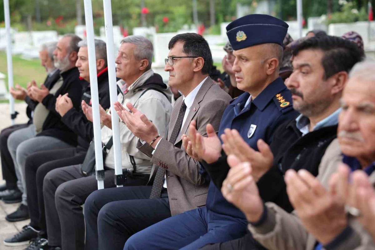 Kütahya’da şehitler ve gaziler yâd edildi