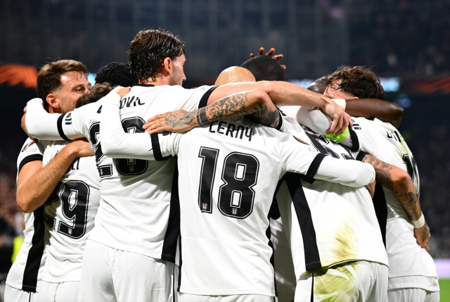 Marsilya sahadan silindi! Beşiktaş'tan Avrupa Ligi'ne sükseli başlangıç