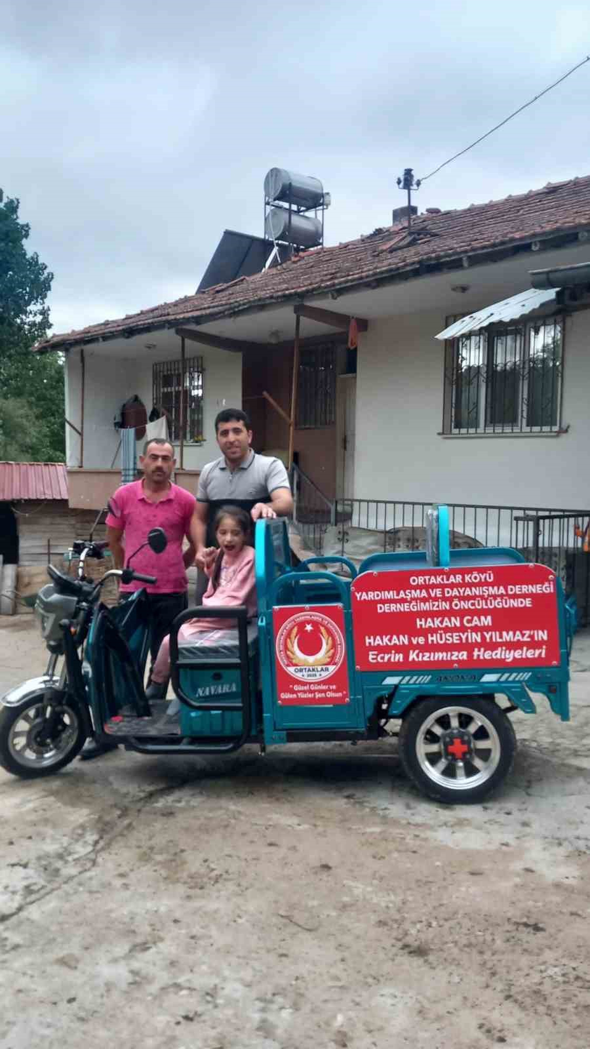 Samsun Havza\'da engelli çocuğa hayırseverlerden elektrikli araç desteği