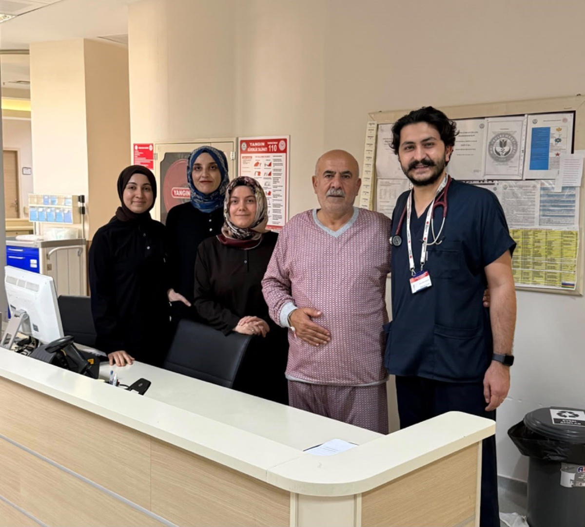 Muş Devlet Hastanesi\'nde kardiyolog Dr. Berk Mutlu, göğüs ağrısında 112 uyarısı yaptı