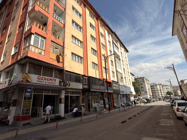 Sivas'ta otizmli gencin ölümünde ablası pencereden attığını itiraf etti