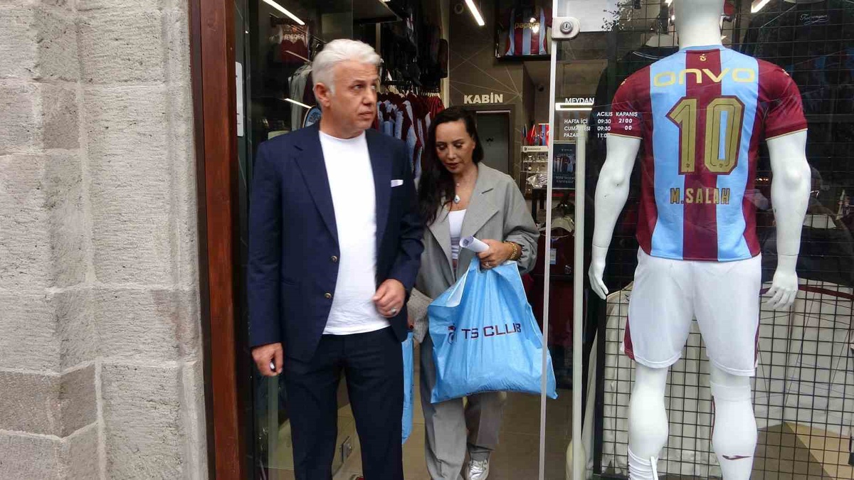 Asena, Trabzon\'da 61 forma sözünü tuttu, şampiyonluk halinde 161 forma alacak