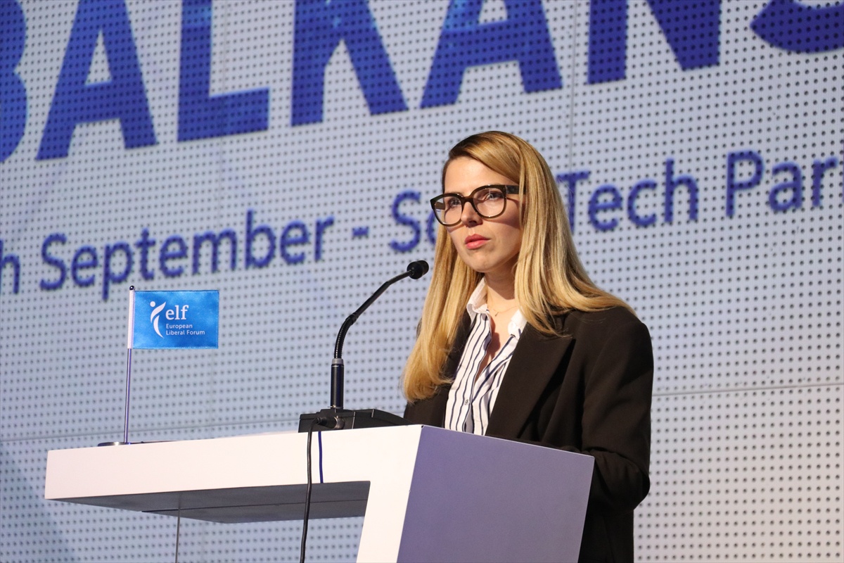 Bozay, Sofya\'daki AB Balkanlar forumunda Balkanlar\'ın özne olarak görülmesini istedi