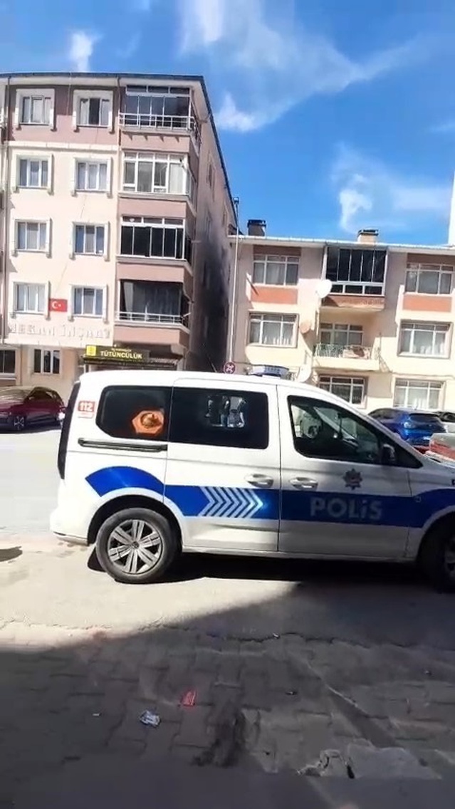 Edirne'de üniversite öğrencisi 4. kattan düşerek ağır yaralandı, erkek arkadaşı gözaltında