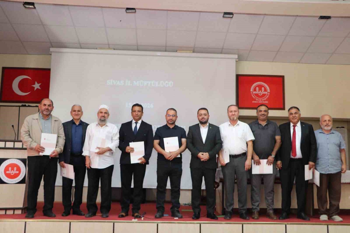 Sivas İl Müftüsü Limon, kurban bağışı rekorunda emeği geçen din görevlilerini kutladı