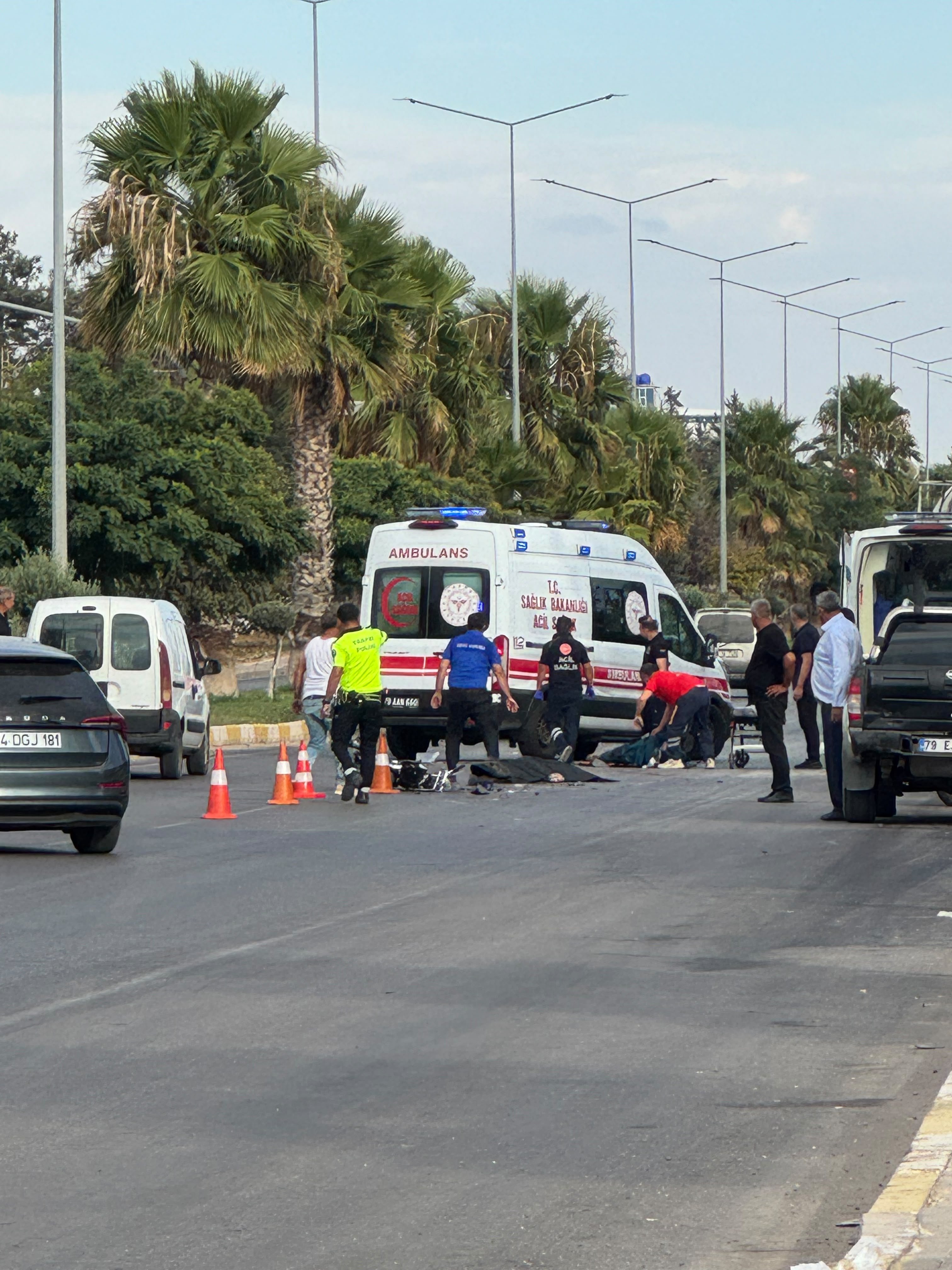 Kilis'te beton mikseri ile motosiklet çarpıştı, karı koca hayatını kaybetti