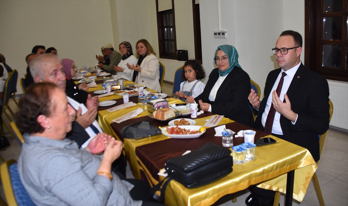 Boyabat\'ta Gaziler Günü dolayısıyla program düzenlendi