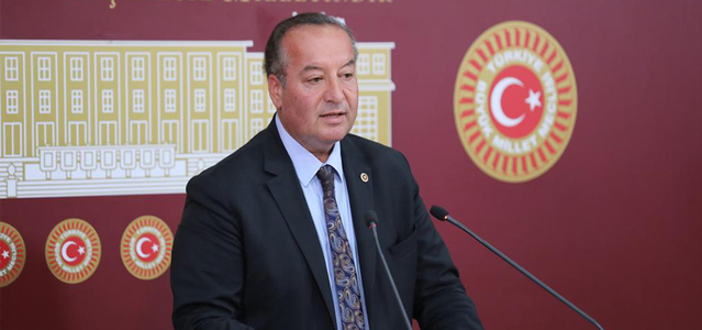 Cevdet Akay, Mellat Bank izninin iptalini Şimşek'e sordu, borsadaki erimeye değindi