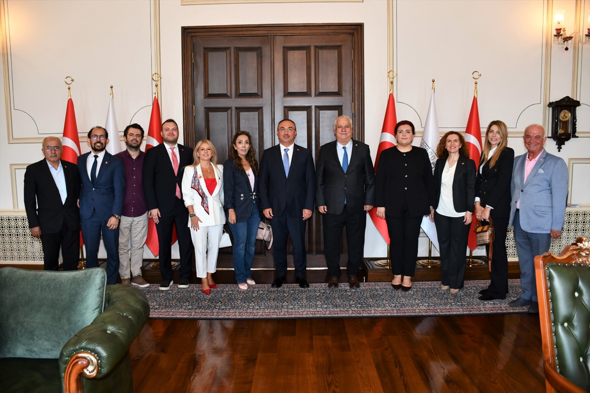 CHP Tekirdağ İl Başkanı Kaplan, Tekirdağ Valisi Soytürk ile Valilikte görüştü