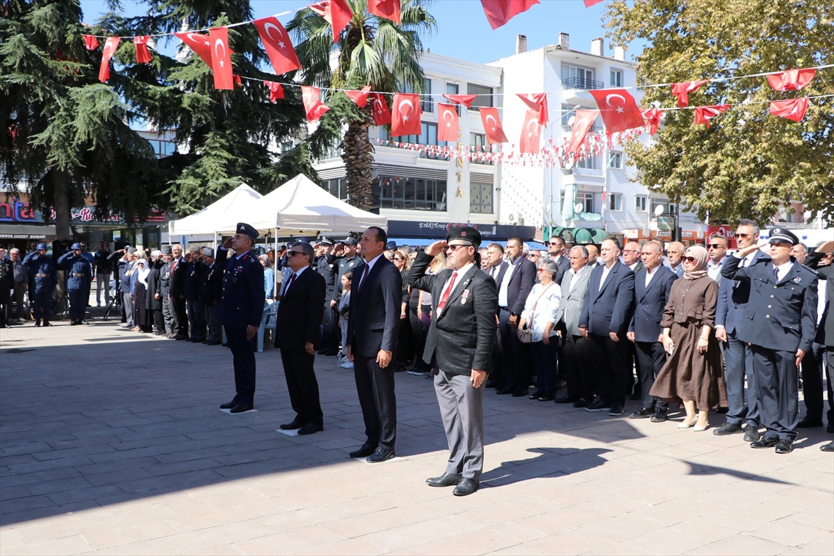 Çiftlikköy\'de Gaziler Günü dolayısıyla tören düzenlendi
