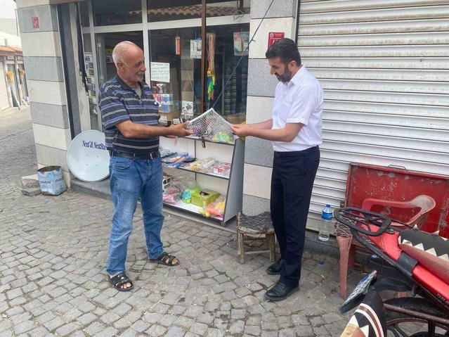Diyarbakır Çermik'te İlçe Müftüsü Kızılarslan Ahilik Haftası'nda esnafa kazanç diledi