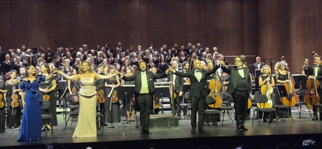 İDOB sezonunu Beethoven'ın 9. Senfonisi ile açtı, Şef Yazıcı yapay zekayı ele aldı