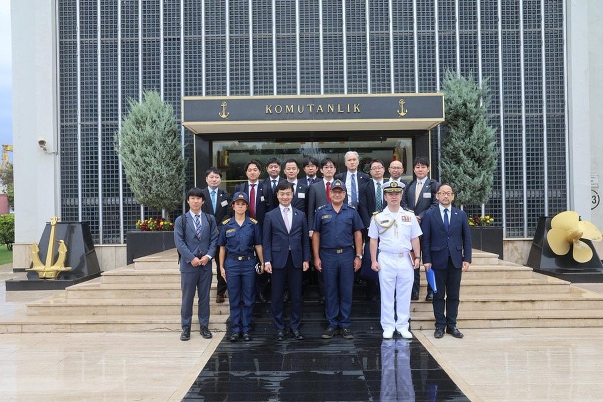 İstanbul Tersanesi\'nde Japon heyete gemi projeleri tanıtıldı, iş birliği görüşüldü