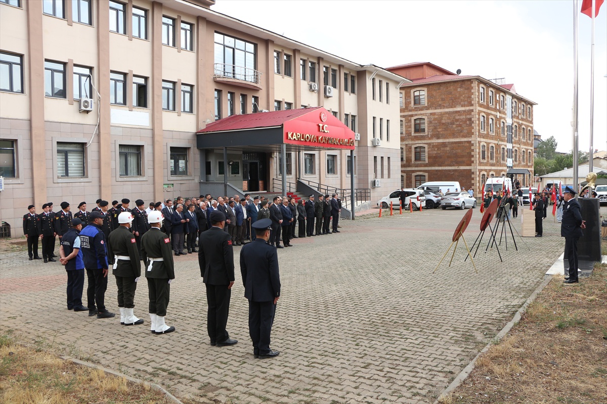 Karlıova\'da 19 Eylül Gaziler Günü törenle kutlandı