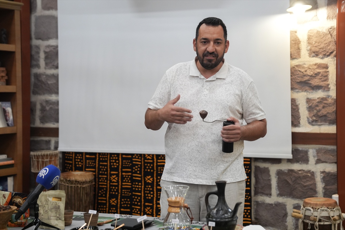 Mehmet Yalçınkaya ev sahipliğinde Afrika kahveleri gastronomi dünyasıyla buluştu