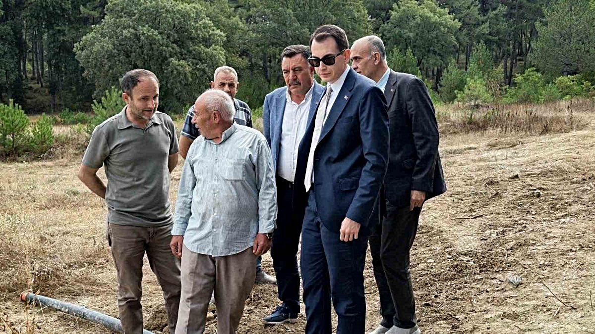 Hisarcık Kaymakamı Atam, Aşağı Yoncaağaç\'ın su sondajını yerinde inceledi
