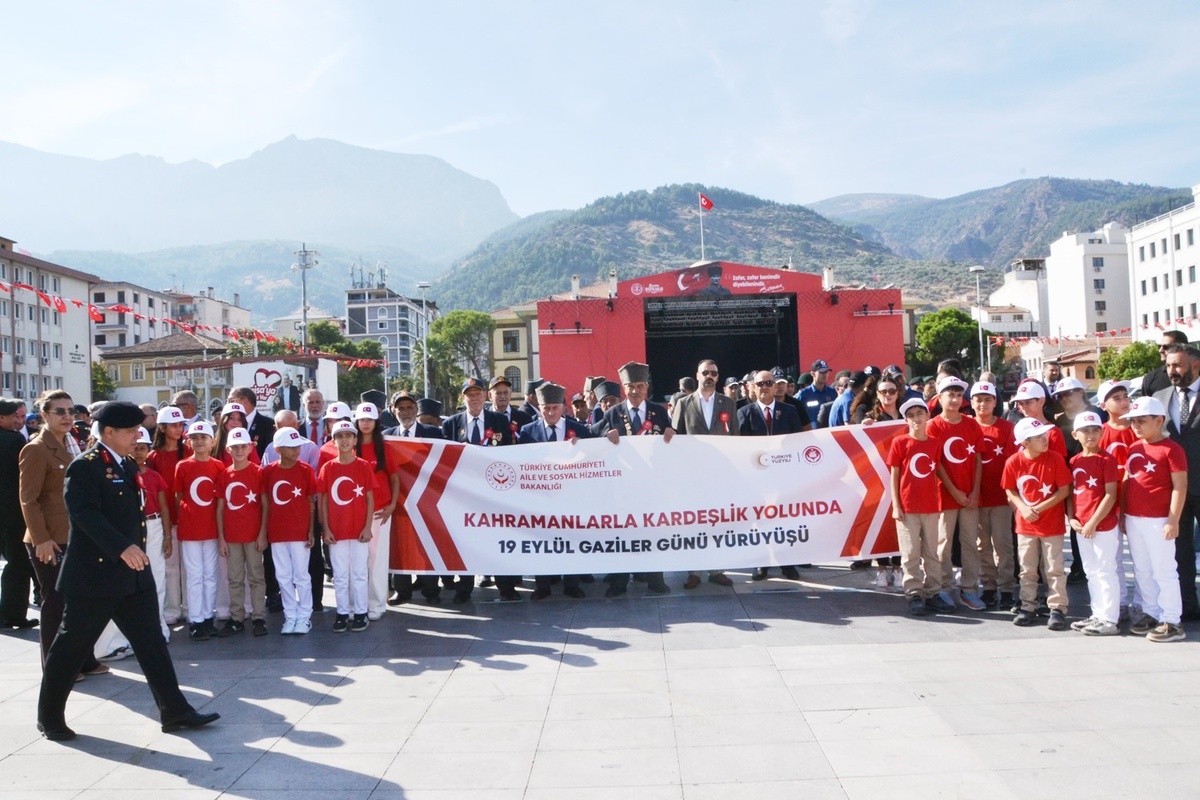 Manisa’da 19 Eylül Gaziler Günü coşkuyla kutlandı