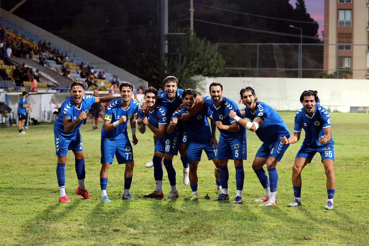 Menemen Futbol Kulübü, Ankaraspor\'u 3-0 yenip ilk 3 puanını aldı