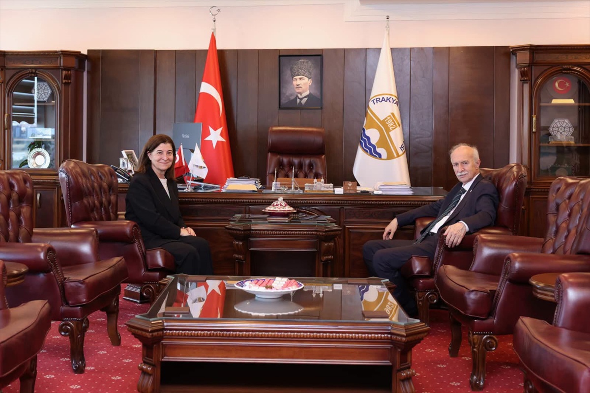 Edirne Milletvekili Fatma Aksal, Trakya Üniversitesi\'nde stratejik projeleri görüştü