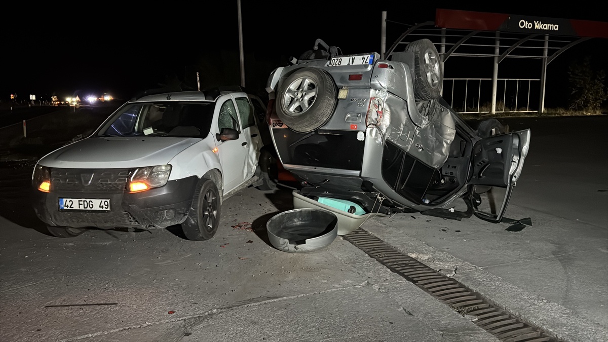 Nevşehir\'de devrilip başka araca çarpan otomobilin sürücüsü 1,73 promil alkollü çıktı