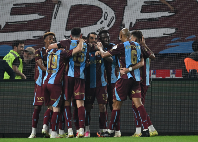 Salah hat-trick yaptı! Trabzonspor, Galatasaray'a gol oldu yağdı