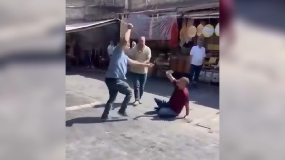 Şanlıurfa\'da çarşı kavgasında sopayla dövülen Keçeci\'nin saldırganı tutuklandı