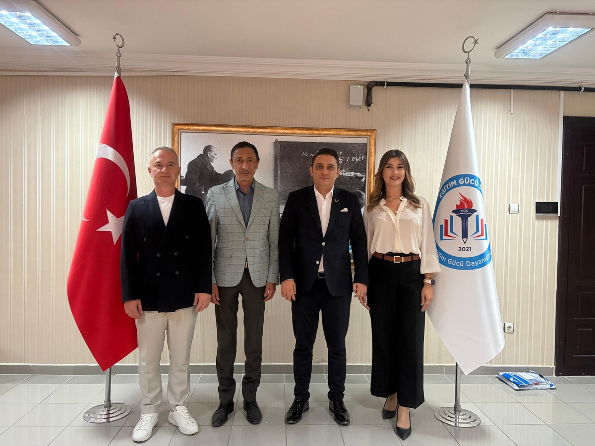 Eğitim Gücü-Sen Başkanı Özat, TEÇ-SEN, BASK, HEP-SEN, Adalet-Sen yöneticilerini ağırladı