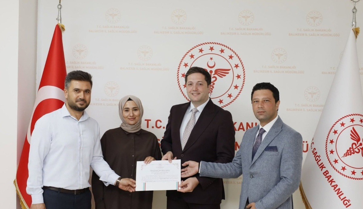 Sındırgı KETEM çalışanları, ortalamayı aşan kanser taramasıyla teşekkür belgesi aldı