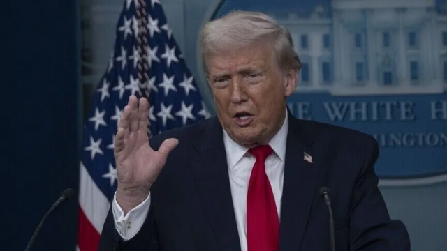 Trump, Grönland'da 'kalıcı güvenlik kontrolü' konusunda Danimarka ile anlaşmaya varıldığını açıkladı