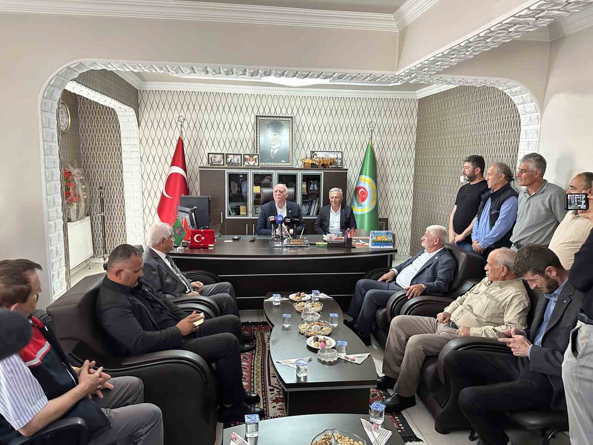 TZOB Genel Başkanı Bayraktar, doğal afetlerin tarımsal üretime etkilerini anlattı