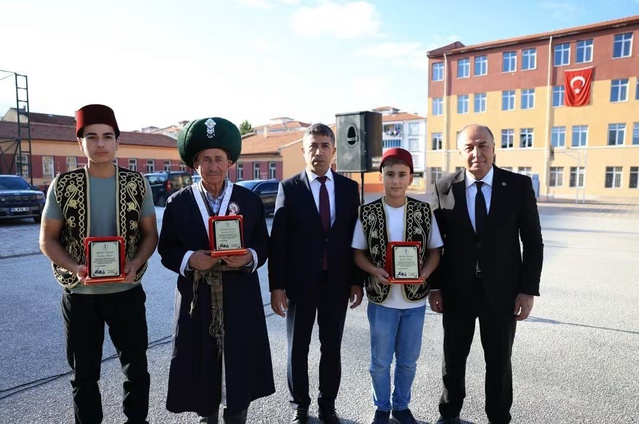 Alaca’da 39. Ahilik Haftası töreninde yılın ahisine kaftan giydirildi