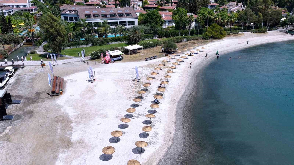 Bakan Kurum, Göcek\'te ücretsiz halk plajını açtı, Sıfır Atık plaj sayısı 15\'e çıktı