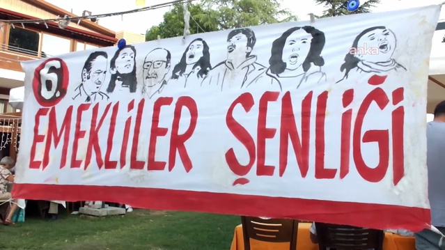 Balıkesir Burhaniye'deki 6'ncı Emekliler Şenliği'nde Püskül geçim sıkıntısını anlattı