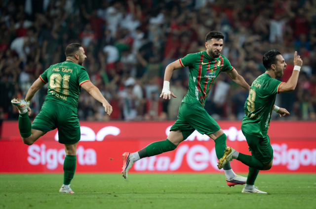 Beşiktaş, Diyarbakır'da kayıp! Süper Lig'in yeni lideri Amedspor