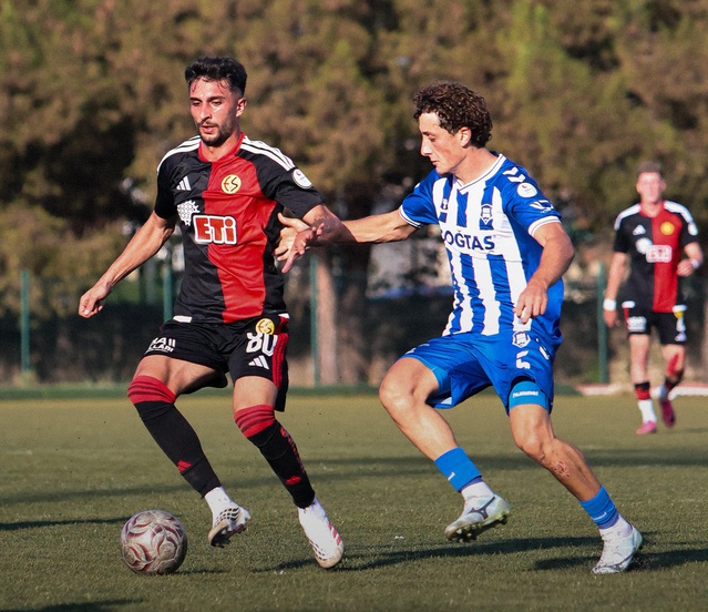 Bigaspor, Eskişehirspor'u 3-0 yenerek ilk galibiyetini alıp 5 puana ulaştı