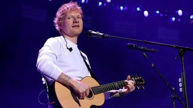 Ed Sheeran, Macklemore'un turdan çıkarılması sonrası ilk konserinde özür diledi