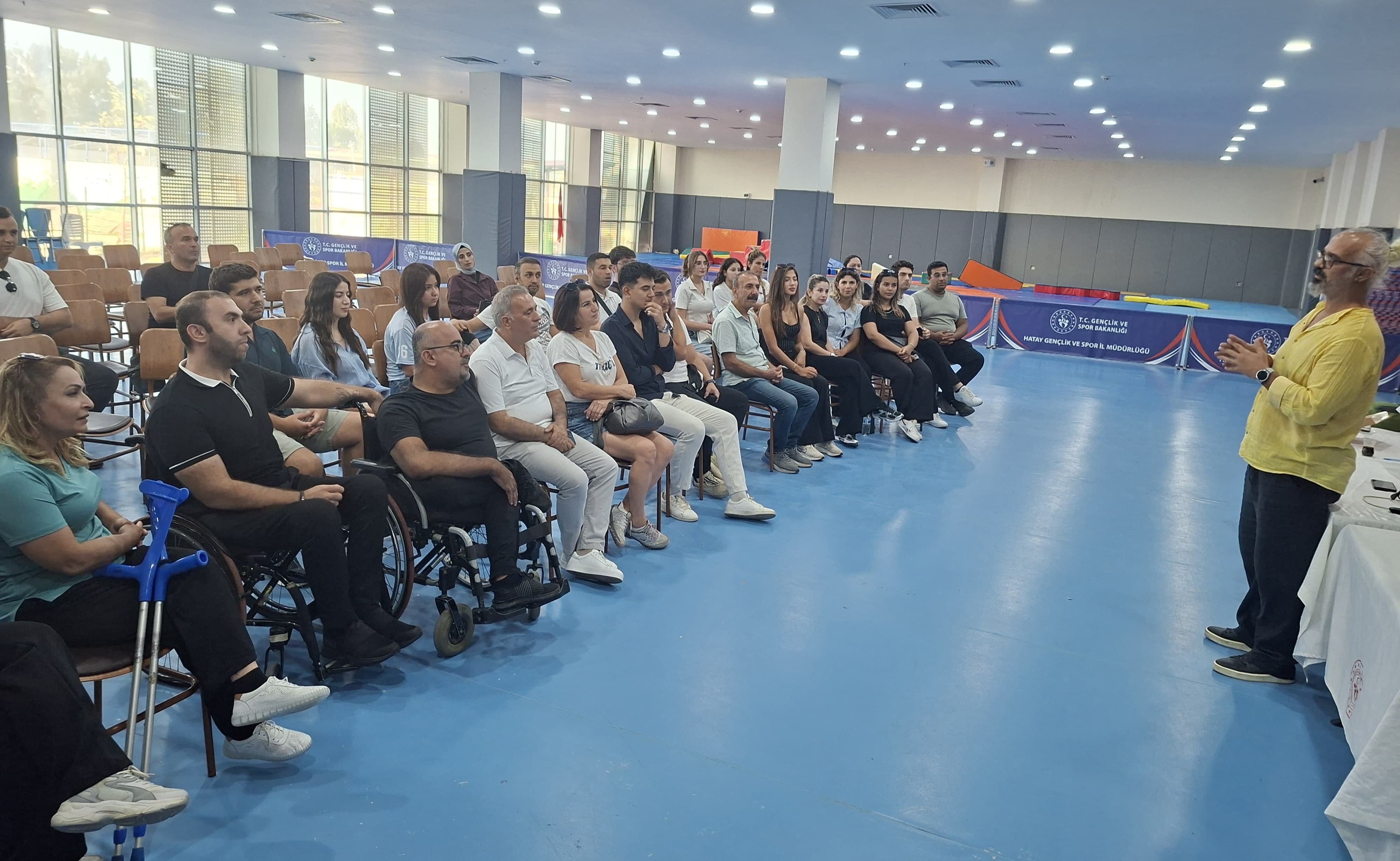 Hatay'da basketbol hakemleri sezon öncesi toplandı, Zorkun'a iki yeni görev verildi