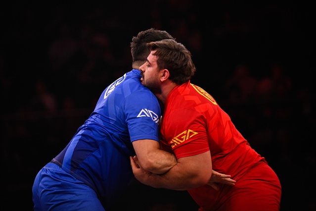AIGA Global Grappling Serisi'nde Rıza Kayaalp, 130 kiloda Rumen rakibini 7-1 yendi
