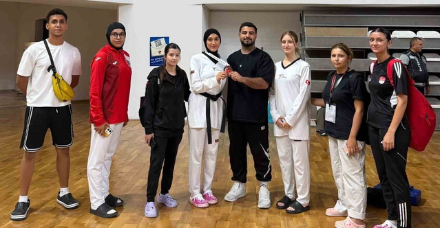 Esma Nur Yılmaz, Ümitler Türkiye Şampiyonası'nda 62 kiloda 3. olup finale kaldı