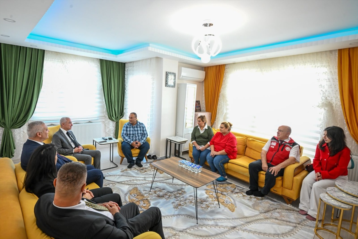Kırklareli Valisi Turan\'dan gazilere ziyaret